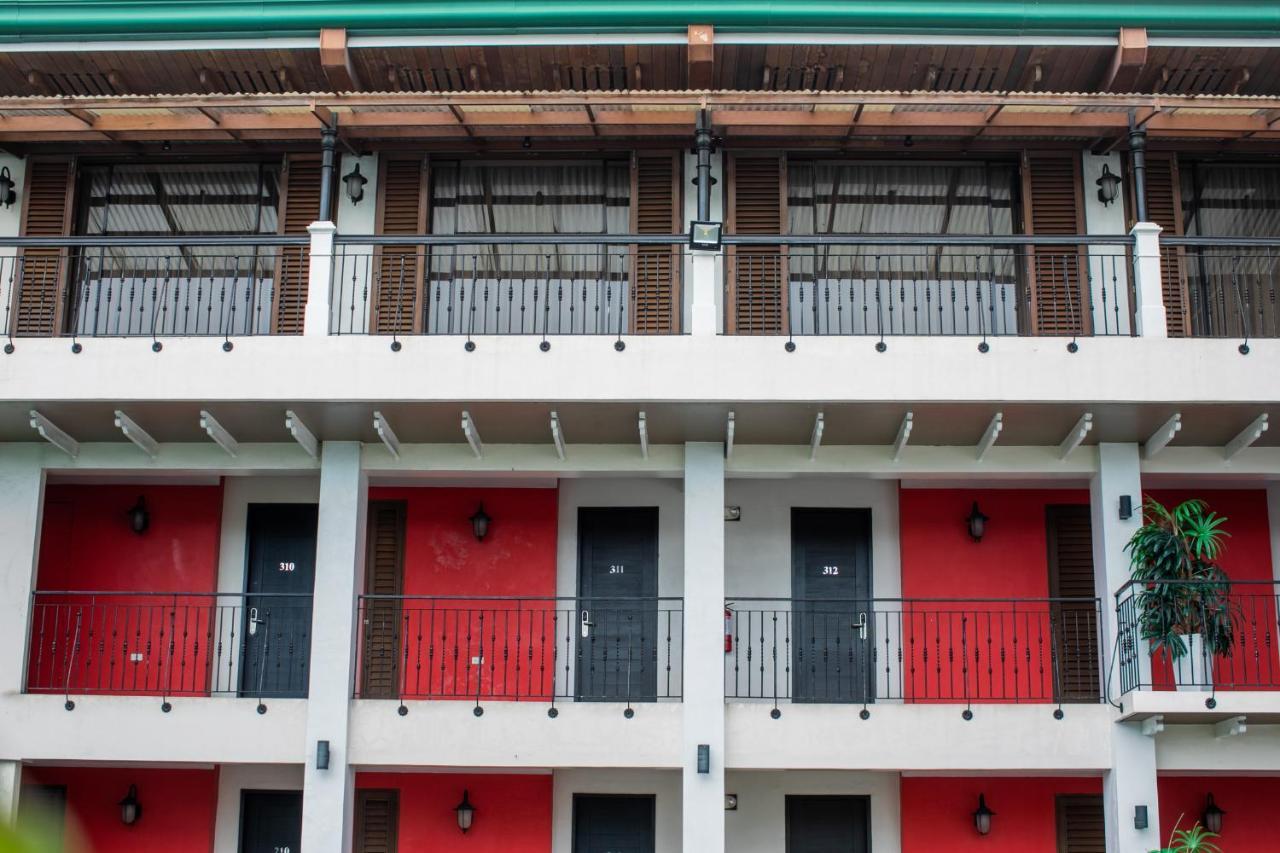 Rosvenil 3* Tacloban
