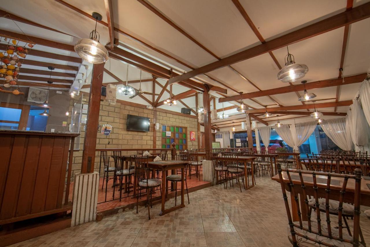 Hotel Rosvenil